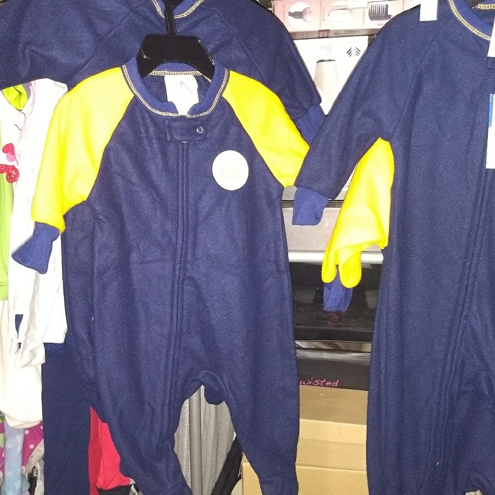 Baby clothes - Picture 5 of 8